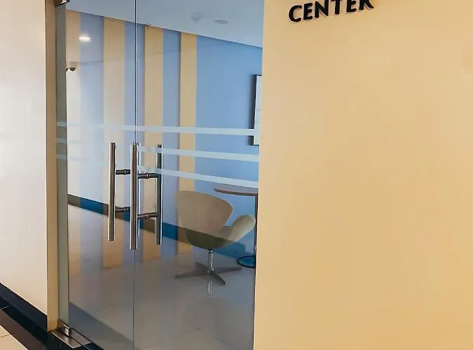 Perfect For Working, Quiet & Relaxing At Uptown Bgc * Manila